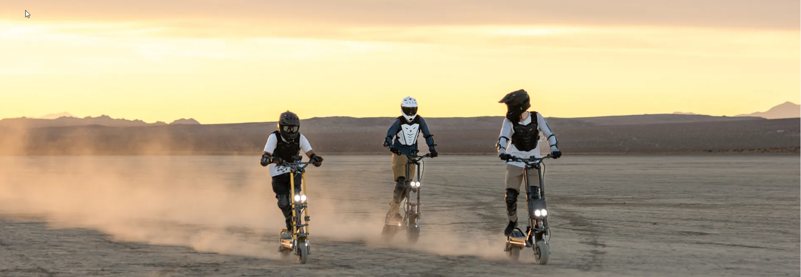 0)Kaabo three scooteres